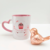 Caneca de Porcelana Personalizada - Alça de Coração Rosa - 325ml - comprar online