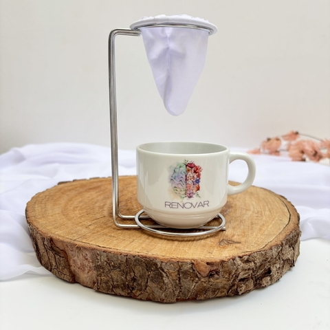 Xícara de Porcelana Branca personalizada 180ml com coador + suporte - comprar online