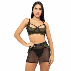 Conjunto em Renda Bicolor com Sainha em Tule preto c/verde
