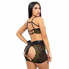 Conjunto em Renda Bicolor com Sainha em Tule preto c/verde na internet
