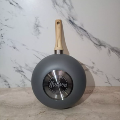 Imagen de Set Panq Wok Bif Jarr Gray Gris Crema Hudson 9pz Antiadheren