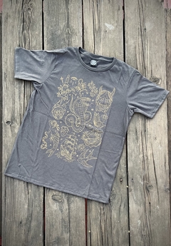 Remera Parches - Face Tattoo