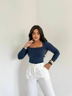 Cropped Gola Quadrada Manga Longa