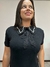 T-shirt com Aplicações na Gola na internet