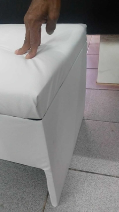 Kit Completo para seu Quarto - Base Box + Colchão + Painel e Puf Bau - loja online