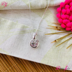 Colar Veneziana com Pingente Estilo Medalha com Pedra Cristal Banhado a Prata