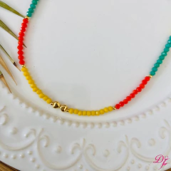 Colar Tricolor Cristais com Coração Banhado a Ouro