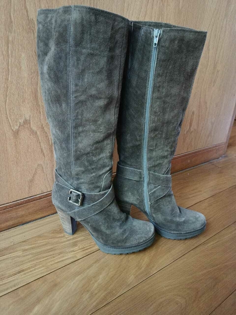 BOTAS DE GAMUZA CHOCOLATE ALTAS