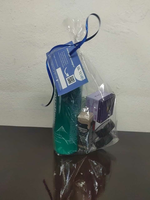 Bolsita De Productos De Belleza Variados