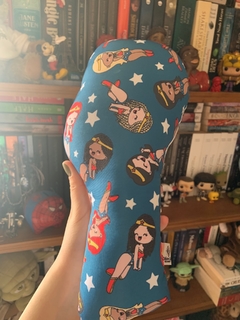 Almofada Mulher Maravilha - comprar online