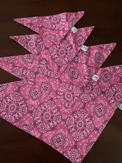 Bandana Rosa s/ pompom - Charbelpontocom