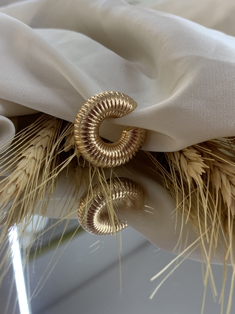 Piercing fake Júlia