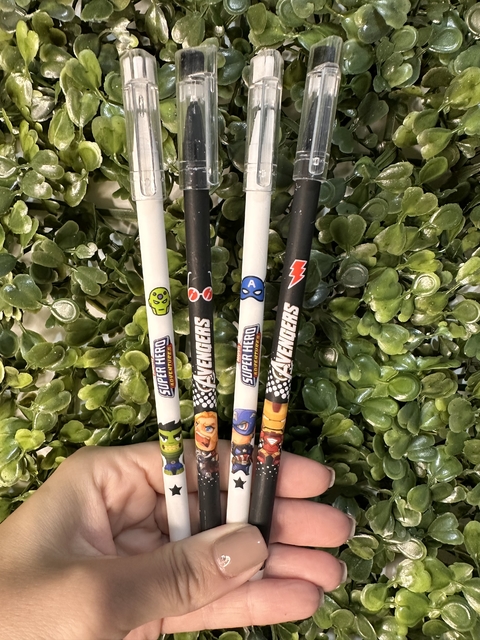 Caneta Fofa Apagável Avengers