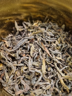 LATA DE 50 GR DE TÉ OOLONG ARGENTINO EN HEBRAS PURAS ENTERAS CALIDAD PREMIUM - comprar online