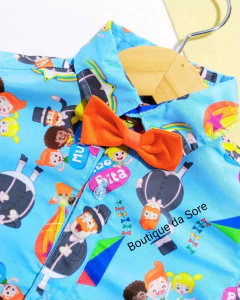 camisa-infantil-com-gravata-laranja-mundo-bita-balao-pipa-festa-aniversario