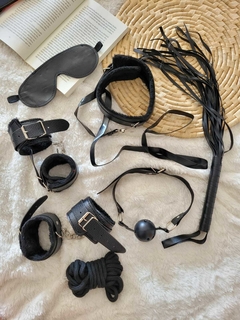 KIT BONDAGE 7 PIEZAS (NEGRO)