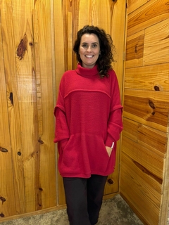 Blusa Biamar com modelagem ampla gola alta e bolso frontal | 10623 na internet