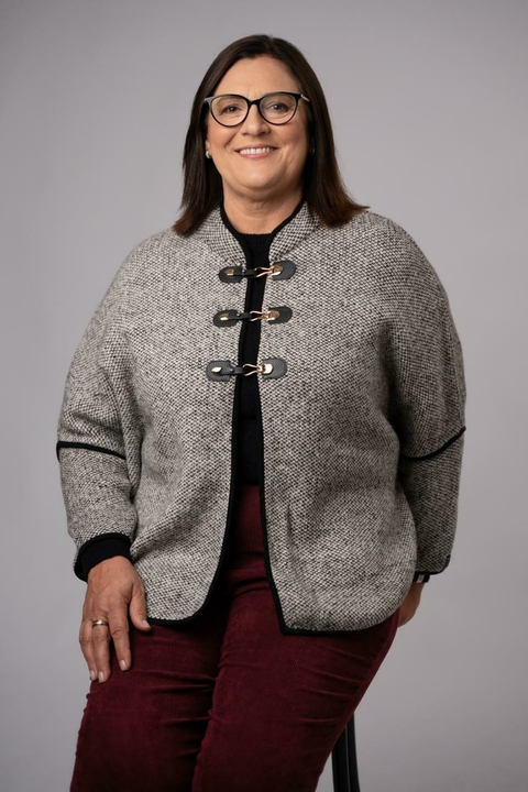 Capa Biamar com modelagem ampla e fechamento em couro 10177 - comprar online