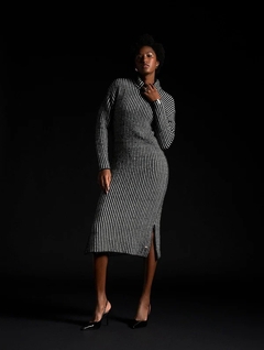 Imagem do Vestido midi reversível com padronagem em listras e fenda lateral Biamar 11871