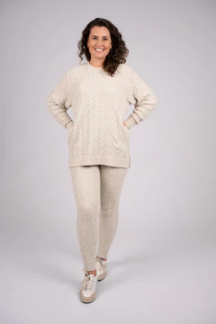 Blusa oversized alongada com tecimento em tranças e gola redonda Biamar 11912