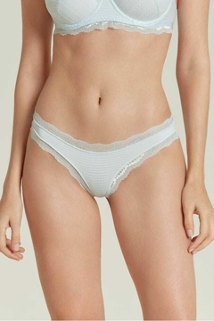 Colaless Selu de Microfibra Y Puntilla. Cod.: 7363 en internet