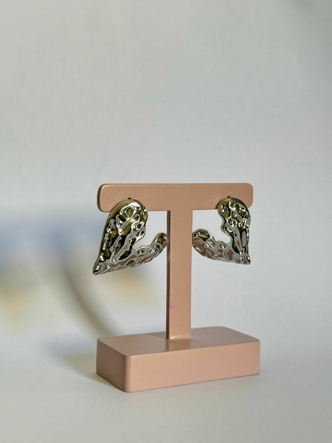 Brinco Coração Cravejado