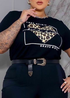 T-shirt Preta Estampada - comprar online