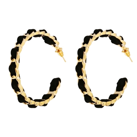 Arracadas entrelazadas