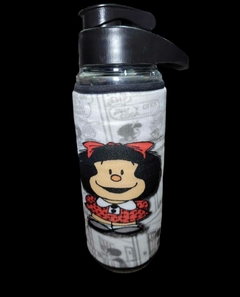 BOTELLAS PLASTICAS 850ML CON TAPA - comprar online
