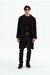 Remera Essentials negro en internet