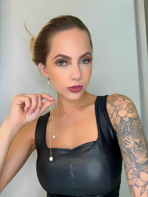 Gargantilha Gravata Pérola Achatada Banhada a Ouro 18k