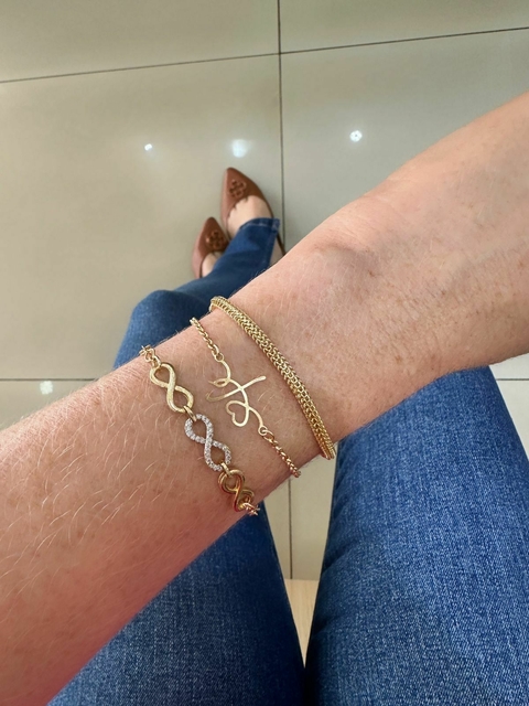 Pulseira Símbolo Infinito Banhada a Ouro 18k