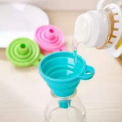 Mini Funil Dobrável de Silicone na internet