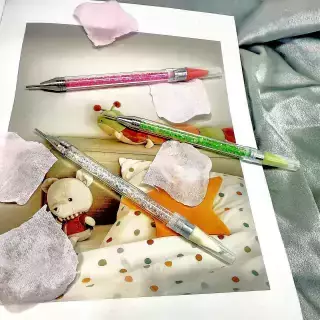 Charm limit pincel con glitter y silicona con puntero