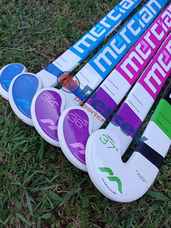 Combo Palo Hockey Mercian Dolphin 30" a 37" + Bucal + Canillera Gryphon + bocha Drial - tienda online