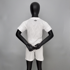 Imagem do 21/22 SANTOS CONJUNTO KIDS