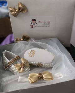 Sapatinho customizados em perola