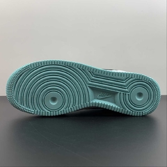 Nike Air Force 1 Low Tiffany & Co. 1837 (Friends and Family) na internet