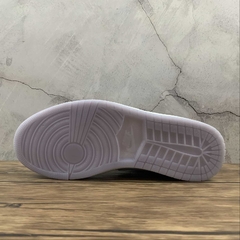 Jordan 1 Mid Wolf Grey Aluminum