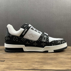 Louis Vuitton Trail Sneaker - comprar online