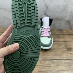 Imagem do Jordan 1 Mid Dutch Green