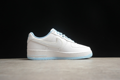 Nike Air Force 1'07 Low Kith UNC Custom - comprar online
