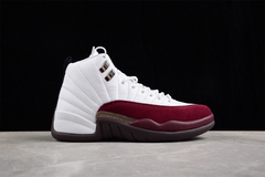 Jordan 12 Retro SP A Ma Maniére White na internet