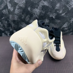 Adidas Yeezy 700 V3 Azael - Born Sneakers