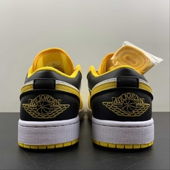 Jordan 1 Low Taxi - Born Sneakers