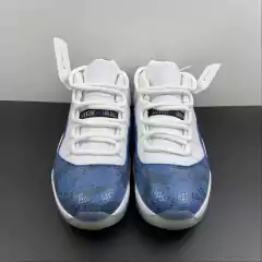 Imagem do Jordan 11 Retro Low Snake Navy