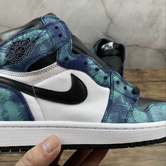 Jordan 1 Retro High Tie Dye na internet