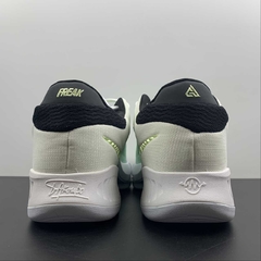 Nike Zoom Freak 4 Barely Volt - Born Sneakers