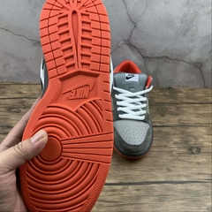 Imagem do Nike Dunk SB Low Staple NYC Pigeon
