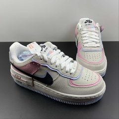 Nike Air Force 1 Shadow Hoops na internet